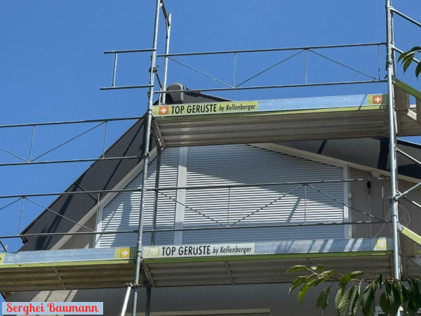 Schrägrollladen-Einbau